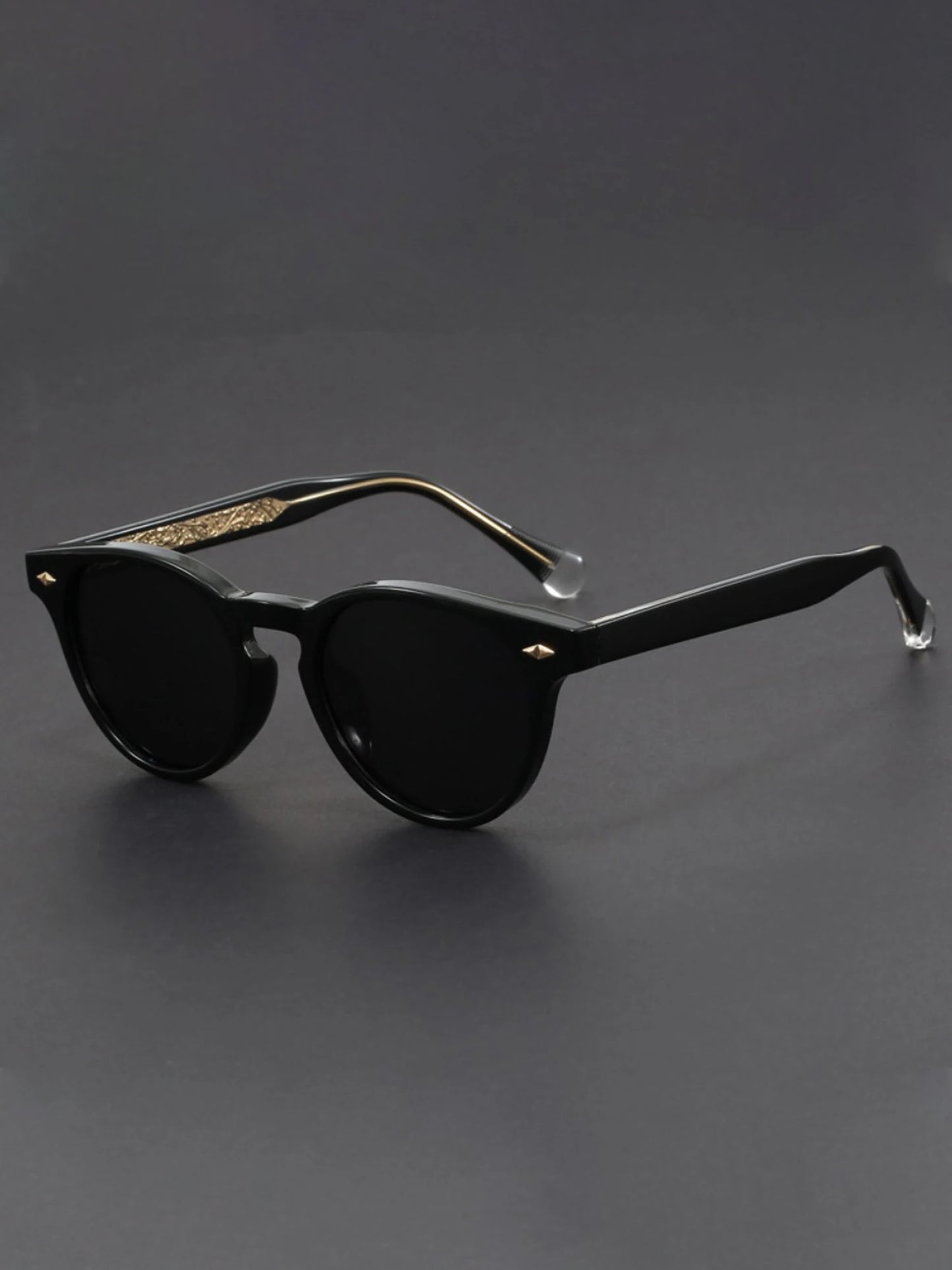 Oliver Bennett Sunnies