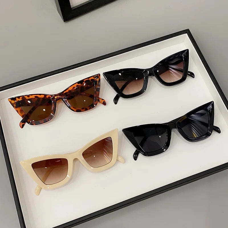 Véla Retro Sunnies