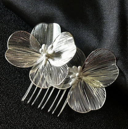 Tropic Bloom Hair Clip
