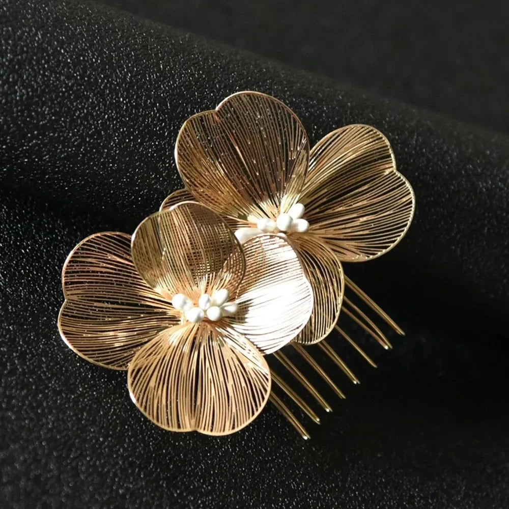 Tropic Bloom Hair Clip