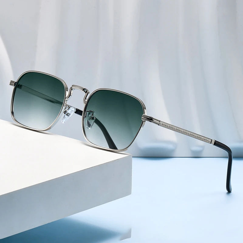Auray Retro 2006 Sunnies