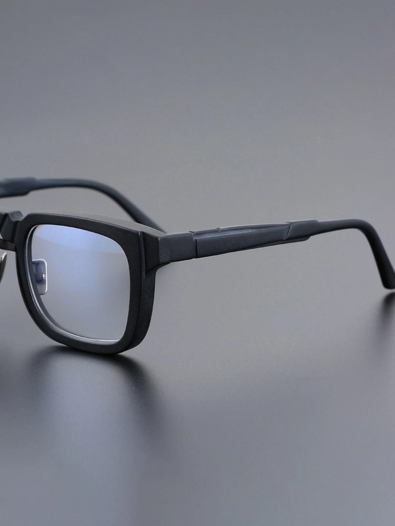 Elias Hart Retro Glasses